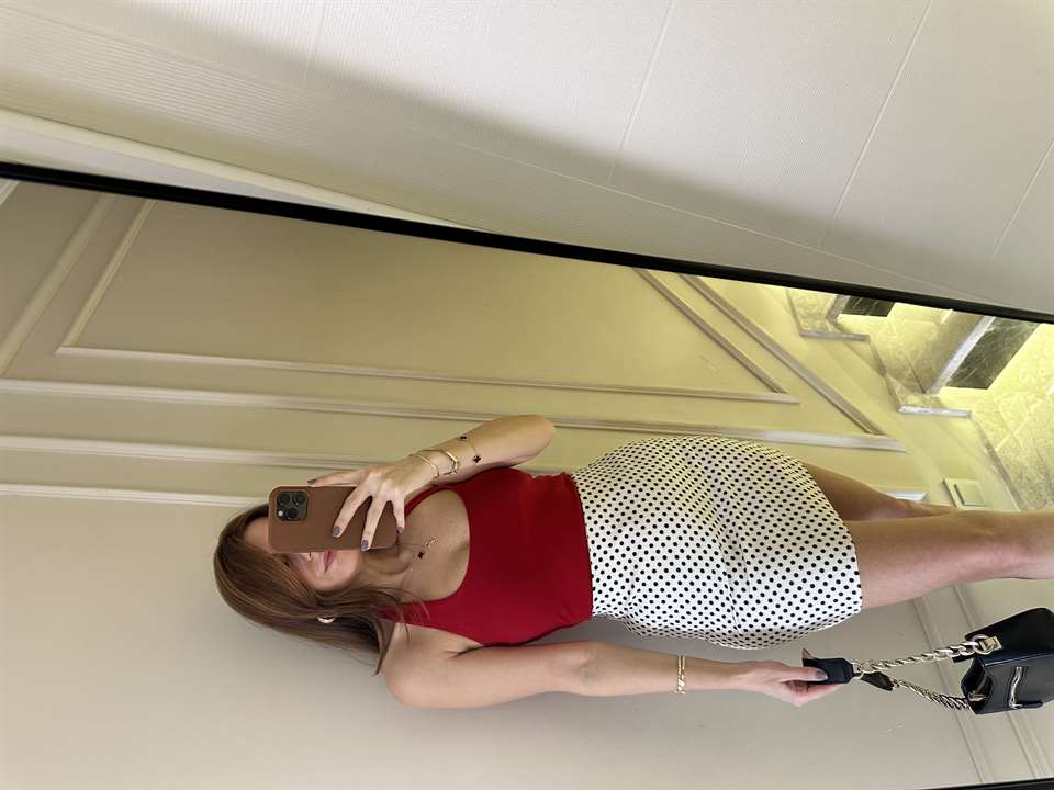 Krem Puantiyeli Etek