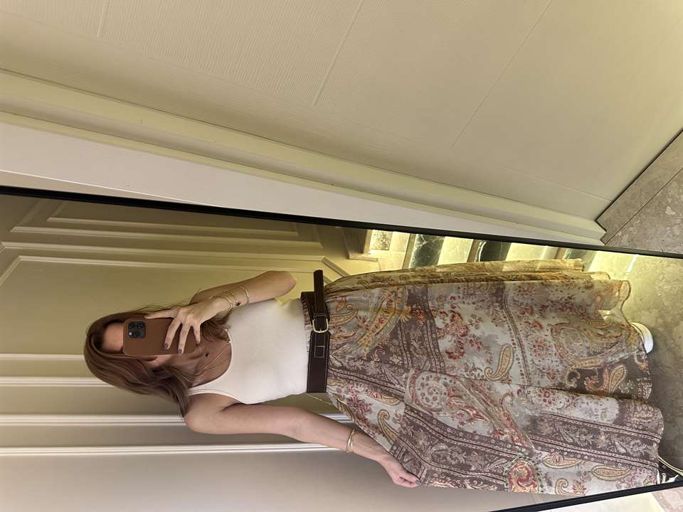 Krem Şifon Kumaş Desenli Astarlı Etek