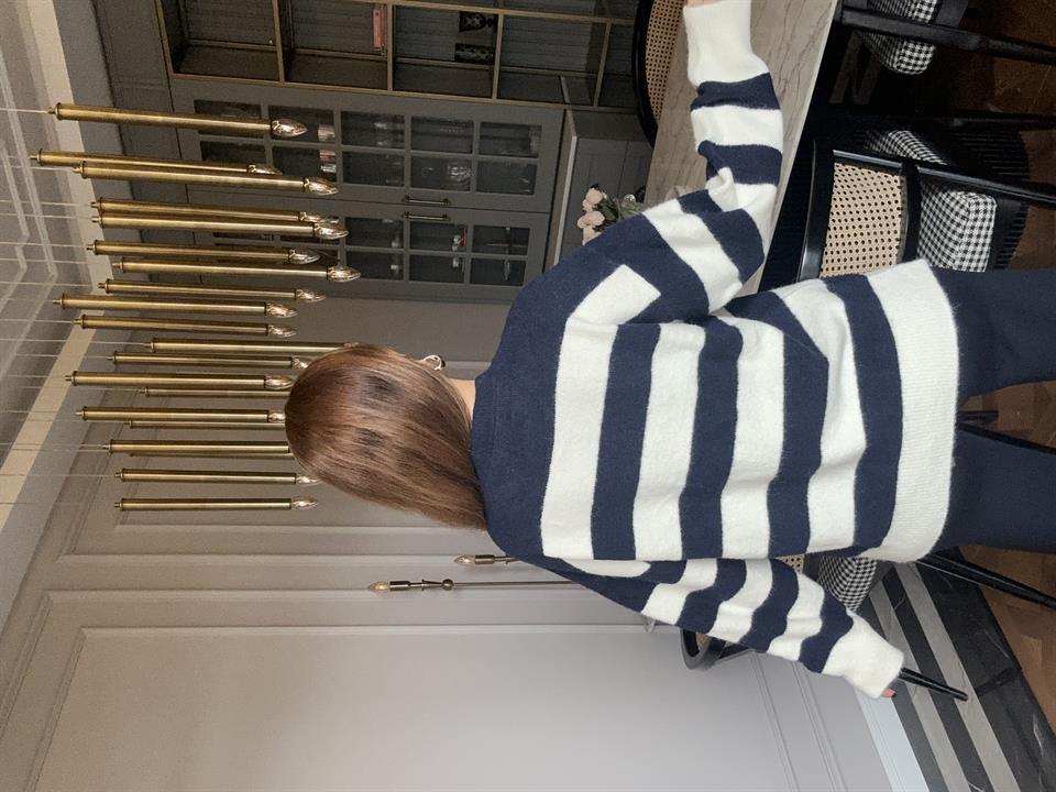 Lacivert Çizgili Salaş Yumoş Triko Kazak