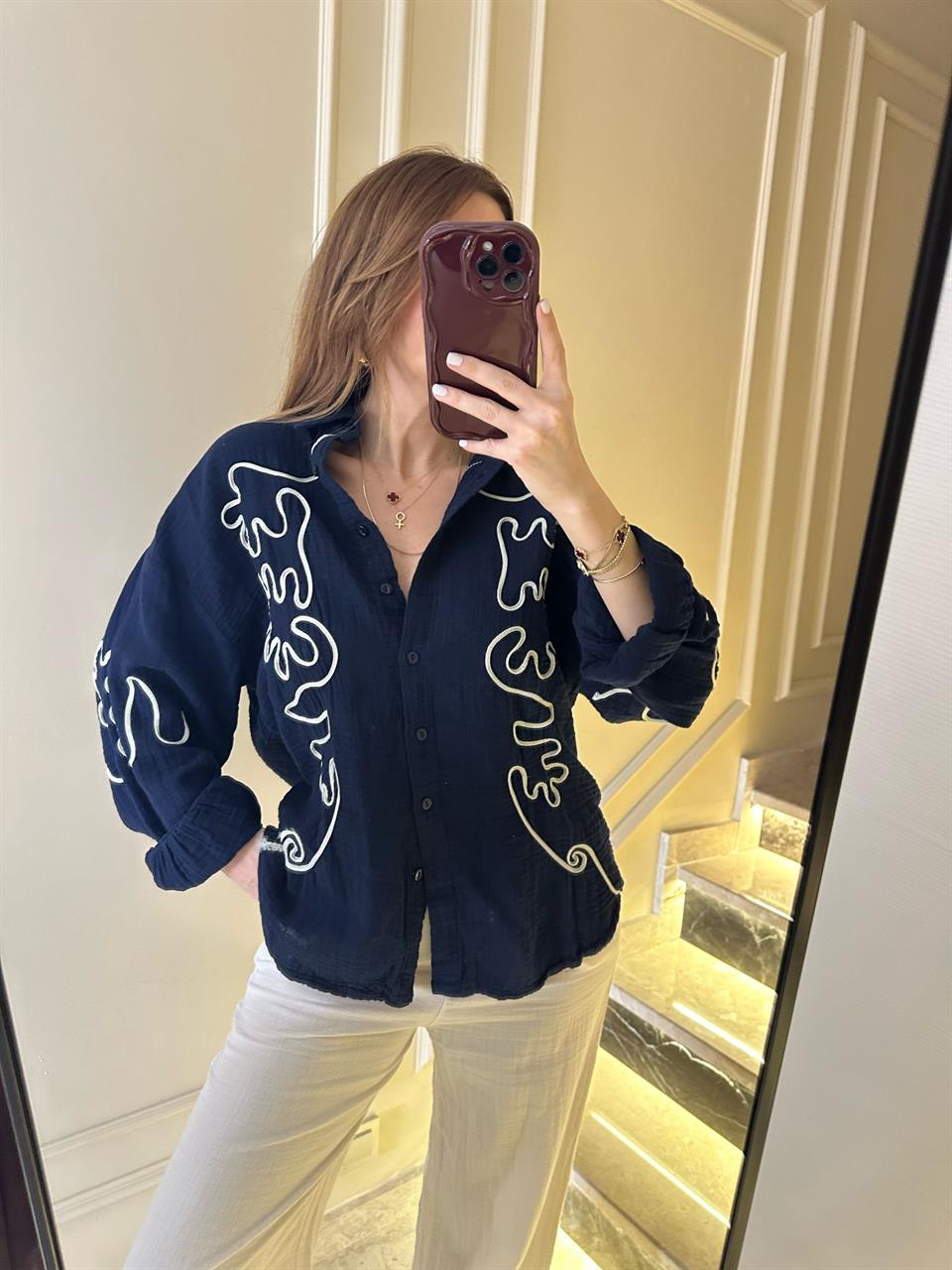 Lacivert İşlemeli Bohem Gömlek