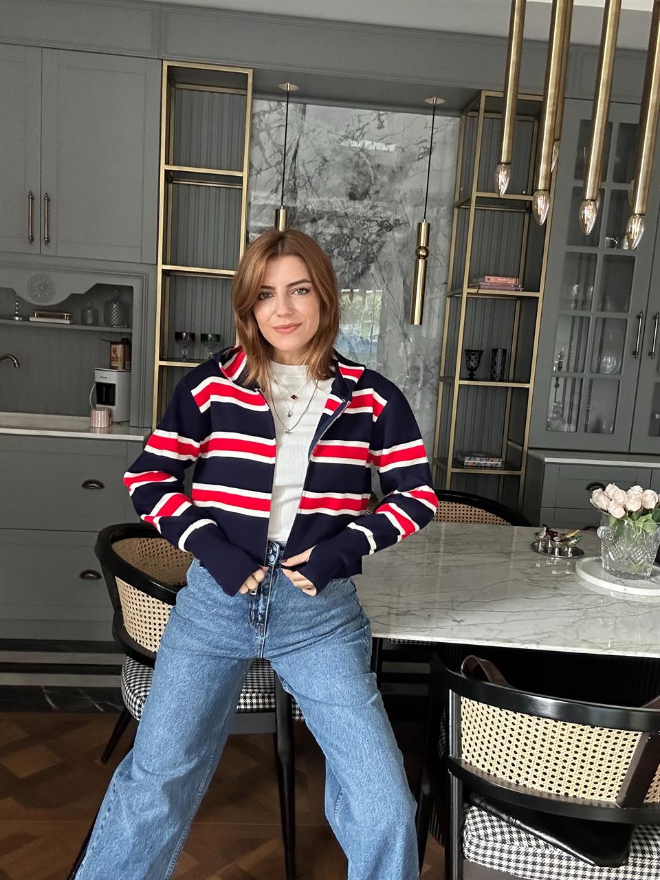 Lacivert Kapşonlu Çizgili Triko Kazak