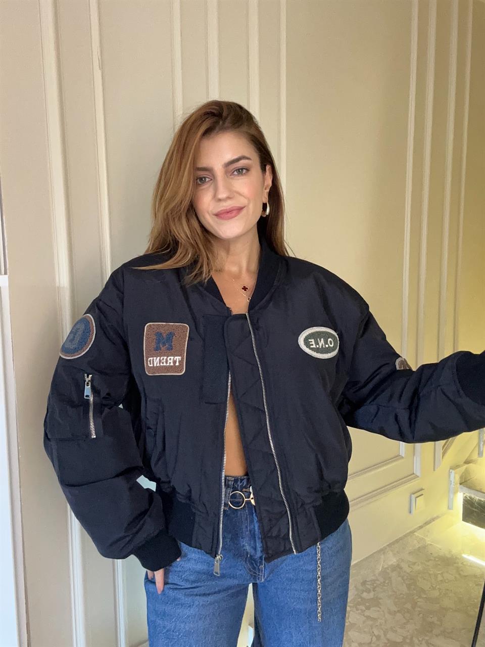 Lacivert Nakışlı Arma Bomber Mont