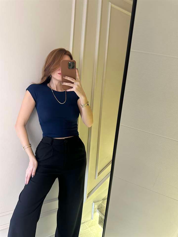 Lacivert Pamuk Viskon Crop Body