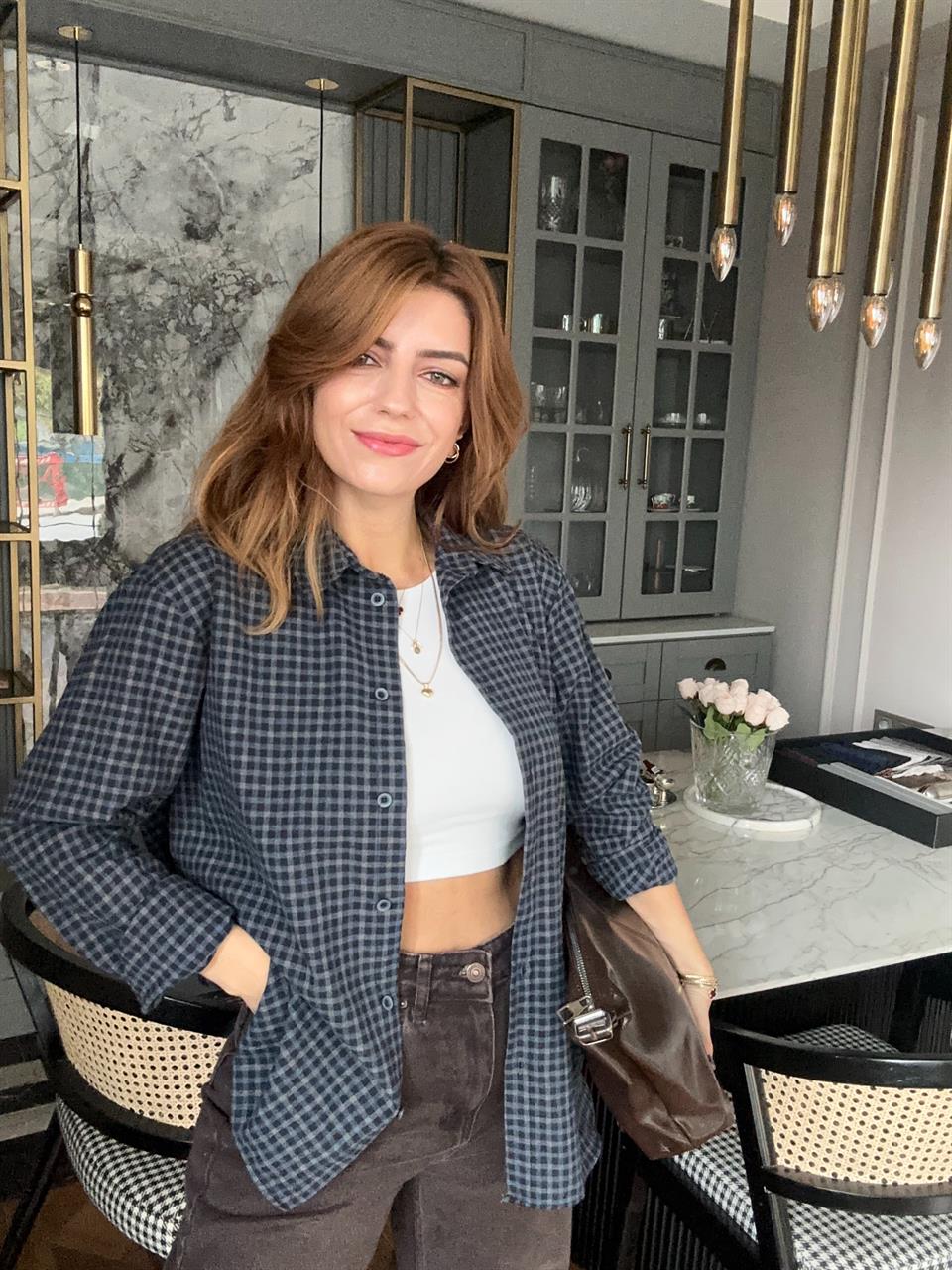 Lacivert Pötikare Yünlü Gömlek