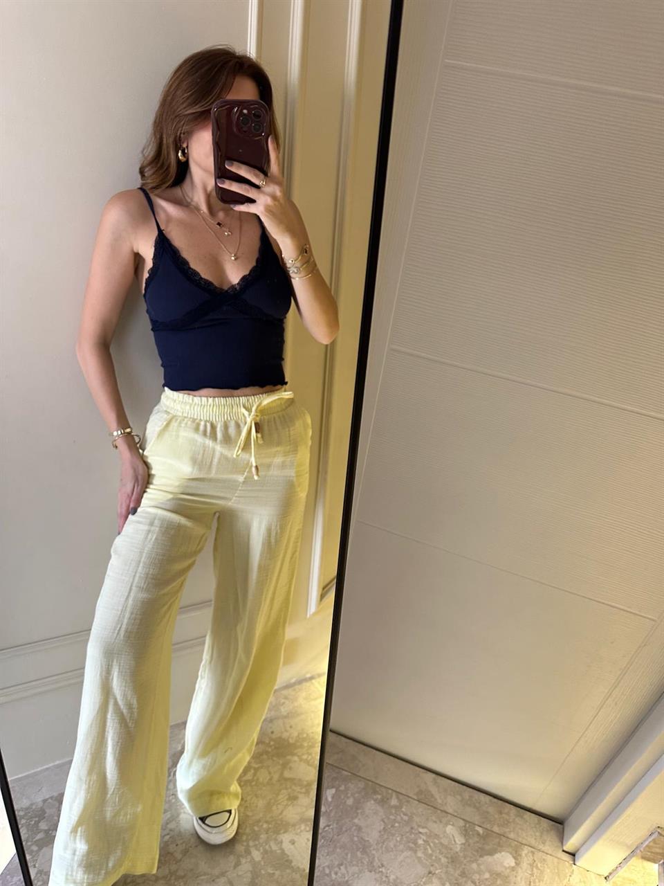 Limon Sarı Müslin Kumaş Bol Paça Pantolon