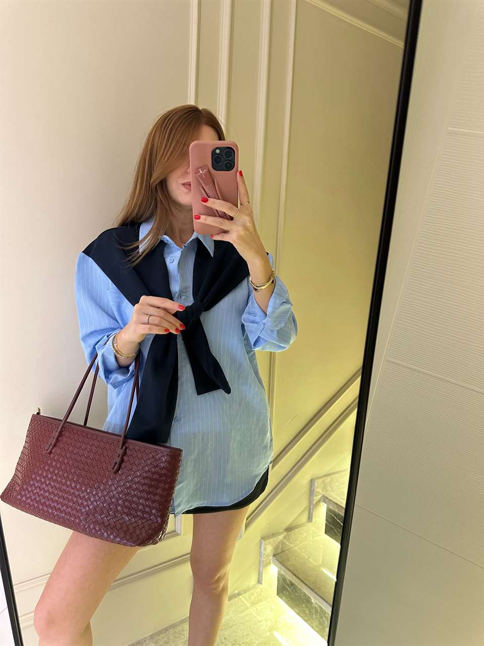 Mavi Atkı Detay Çizgili Gömlek