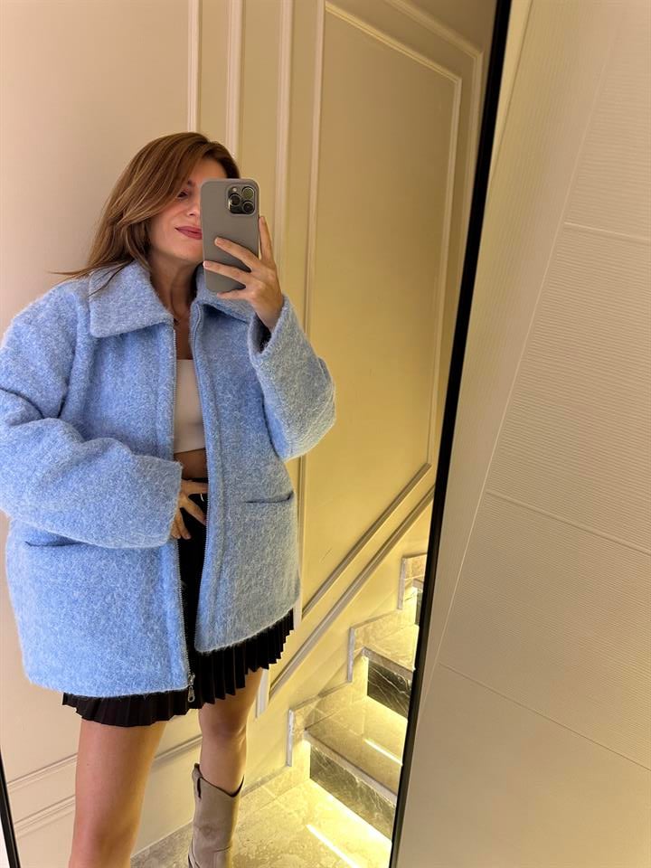 Mavi Fermuarlı Keçeli Kaşe Kaban