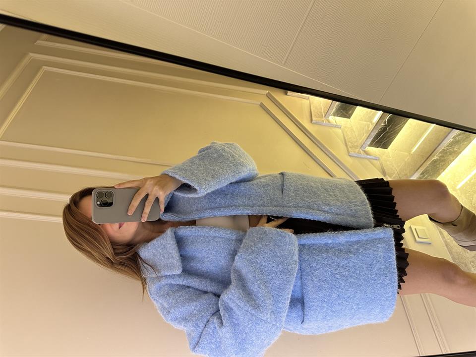 Mavi Fermuarlı Keçeli Kaşe Kaban