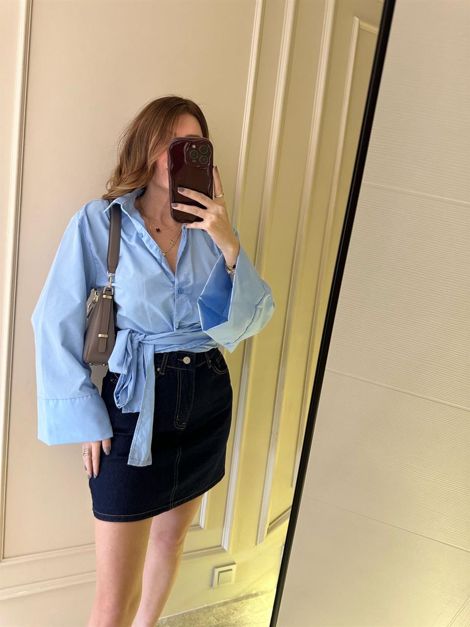 Mavi Geniş Kol Bağlamalı Gömlek