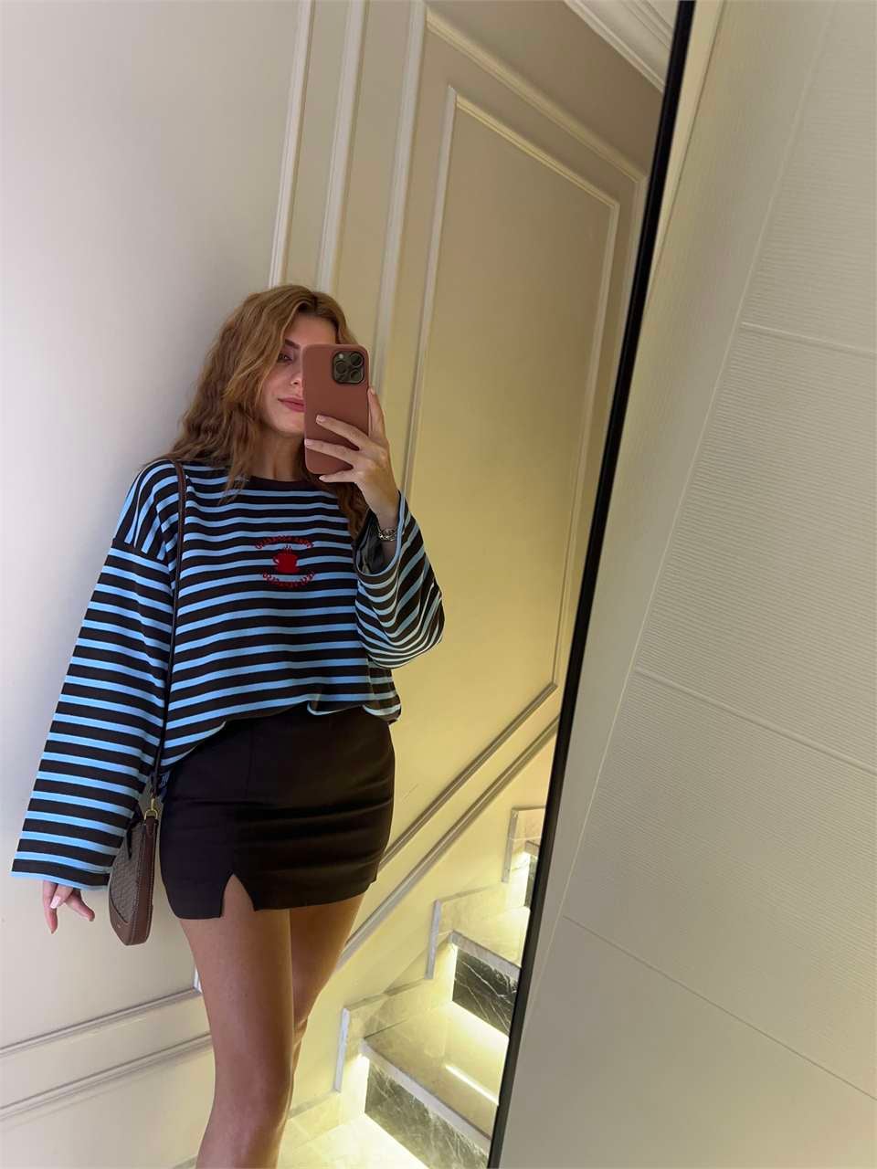 More Espresso Nakışlı Oversize Sweatshirt - MaviKahve