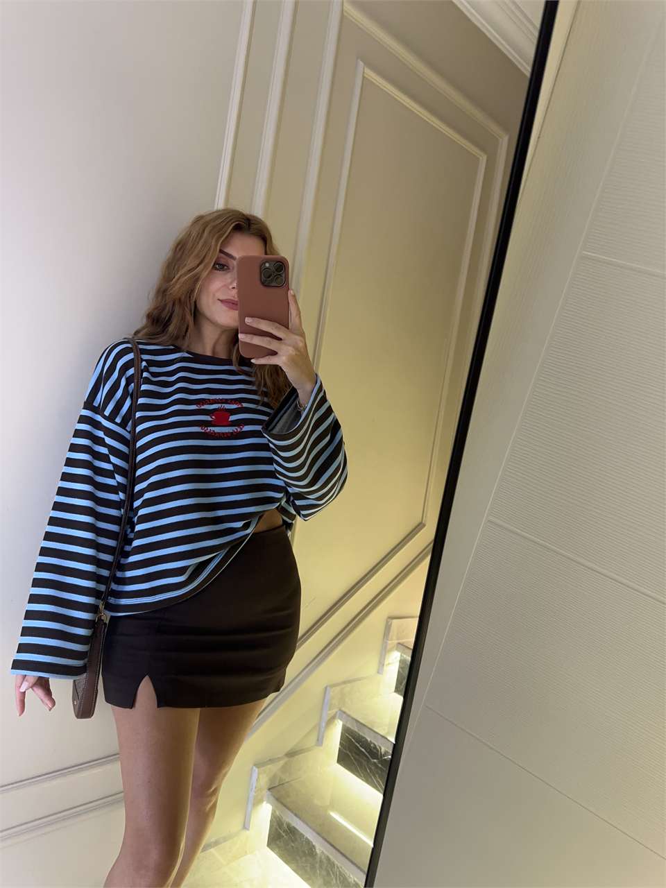More Espresso Nakışlı Oversize Sweatshirt - MaviKahve