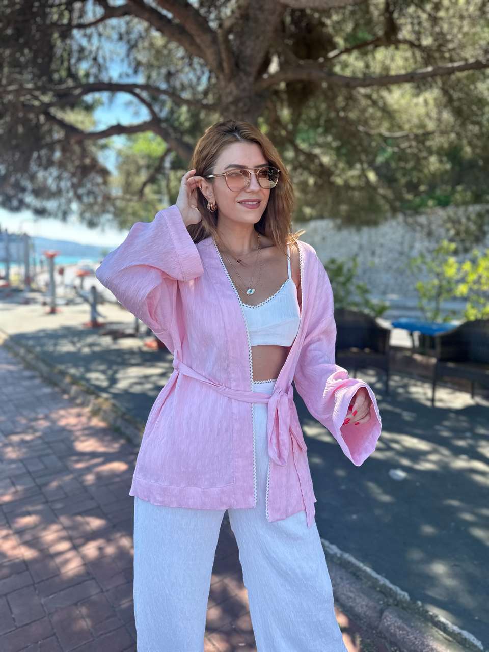 Pembe Dantel Detaylı Kimono Ceket