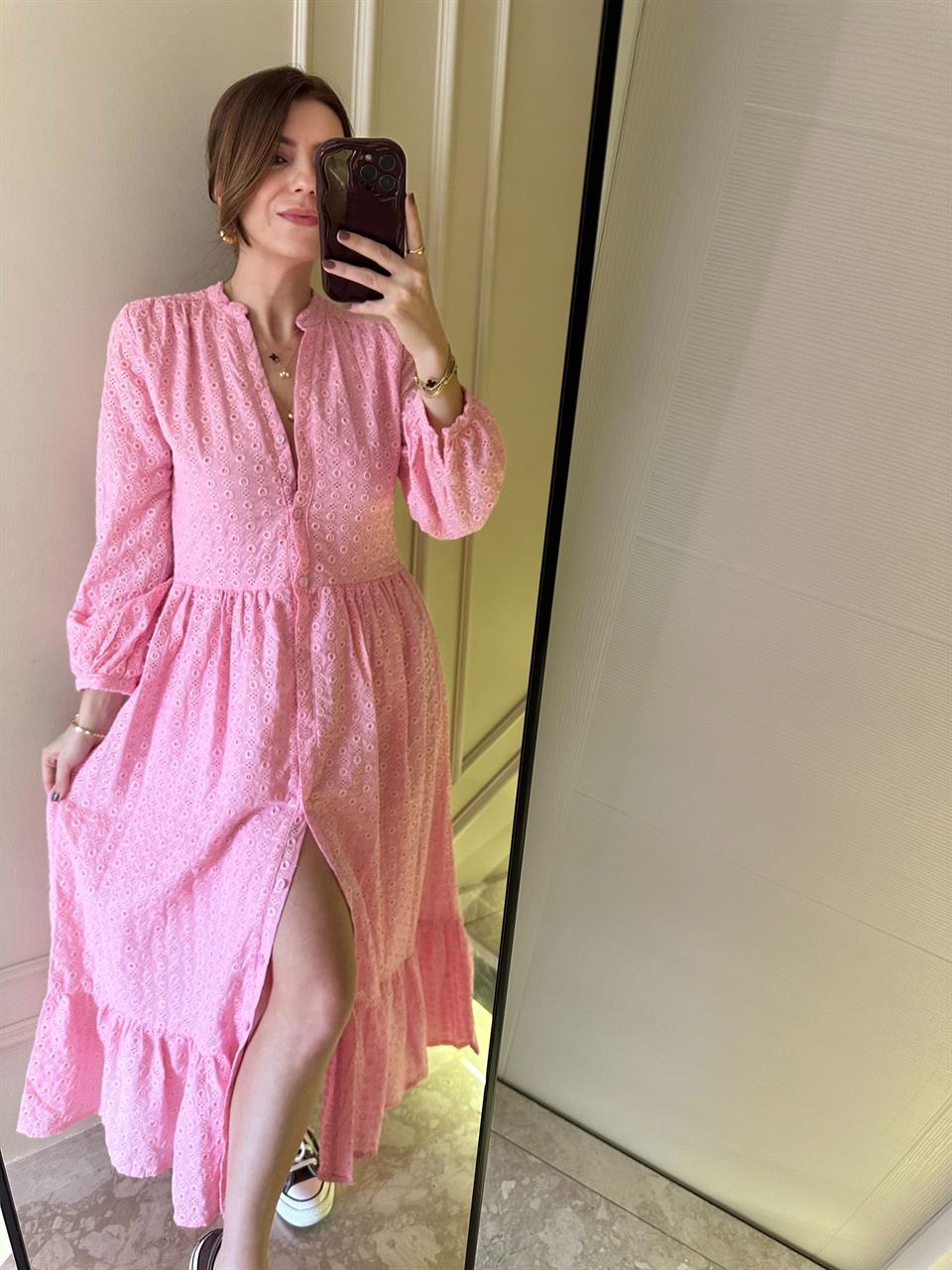 Pembe Düğmeli Maxi Fisto Elbise