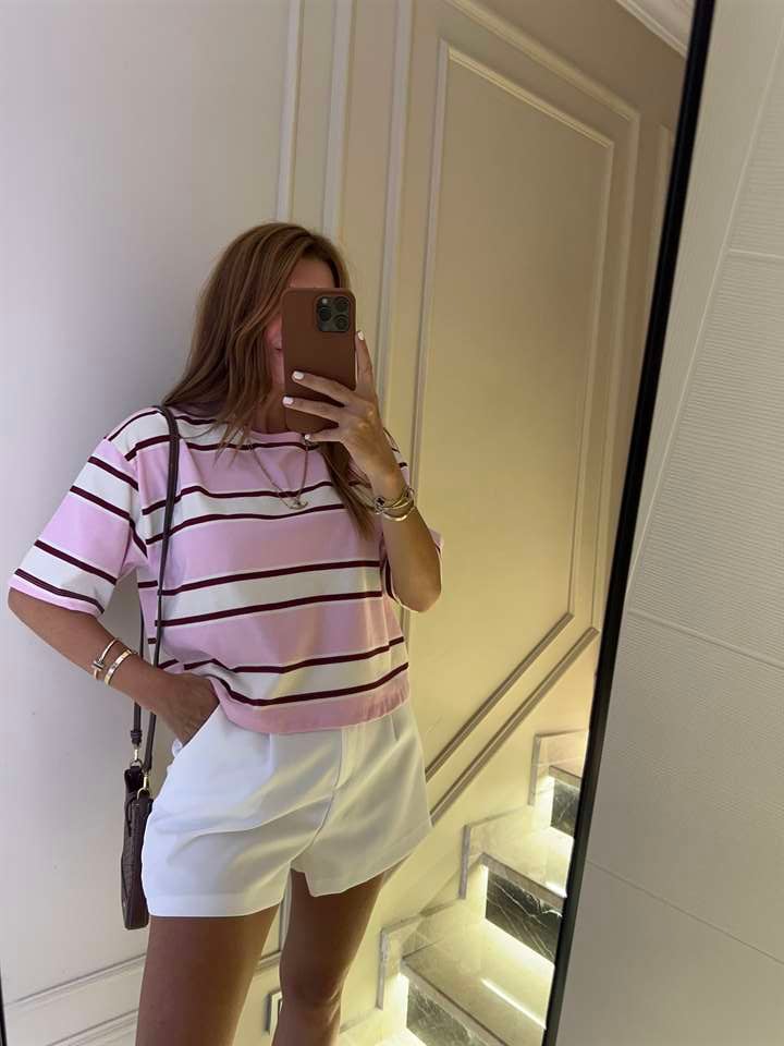Pembe Kalın Çizgili Kısa Kol Tişört