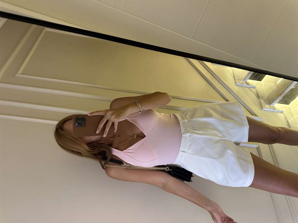 Pembe Kalp Yaka Bodysuit Zıbın