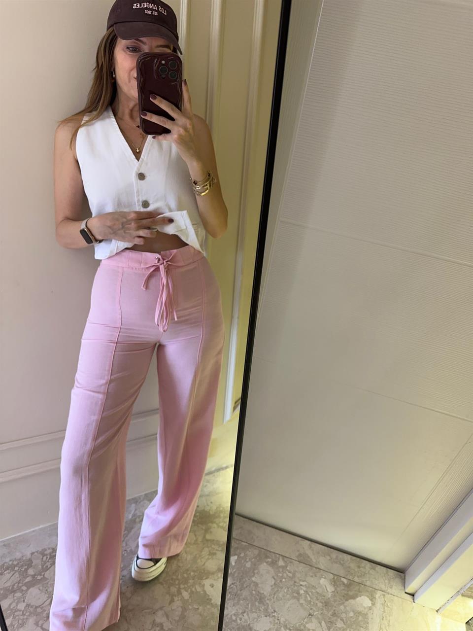 Pembe Kemer Detaylı Keten Pantolon