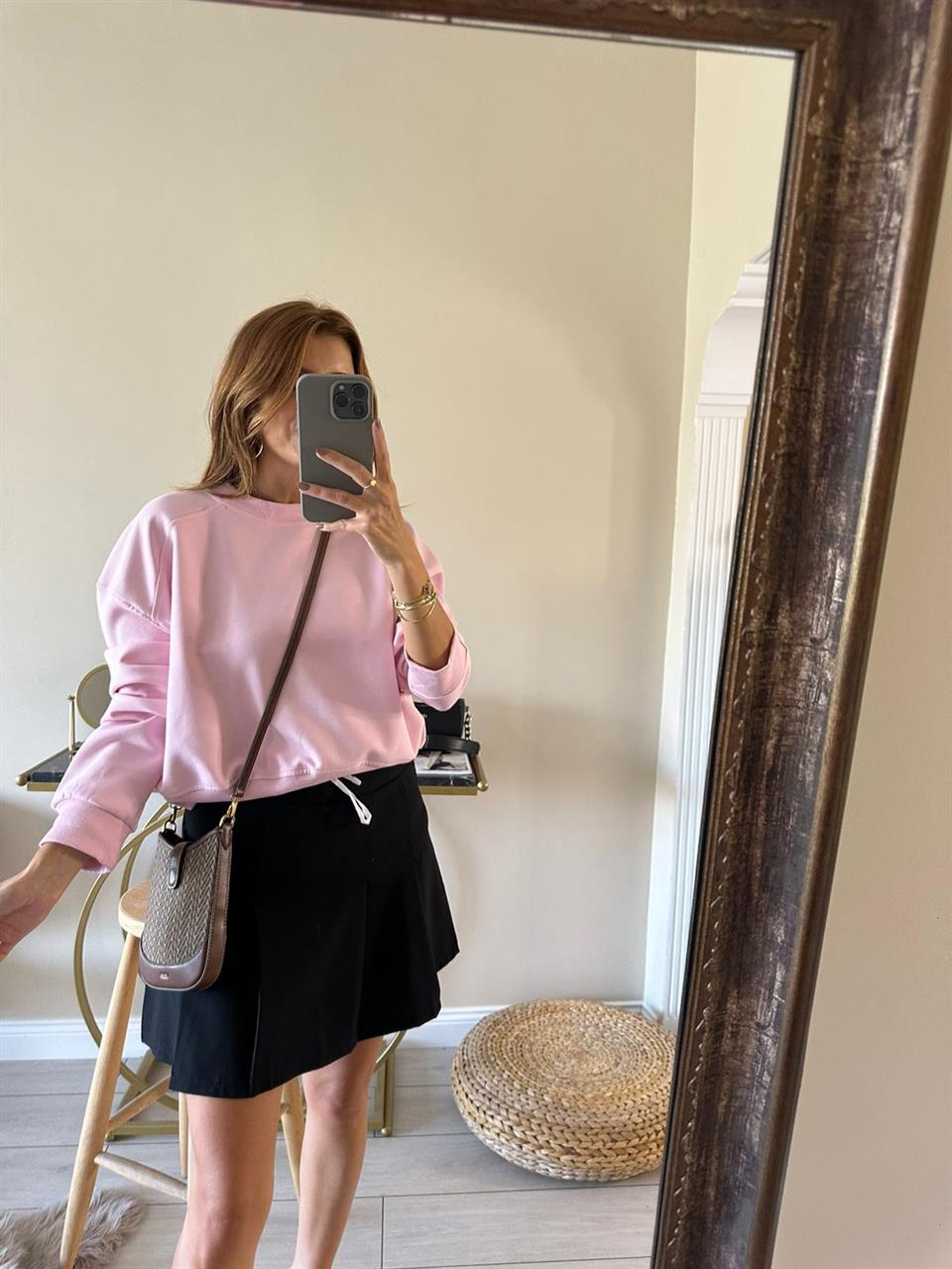 Pembe Ribanalı Crop Sweatshirt