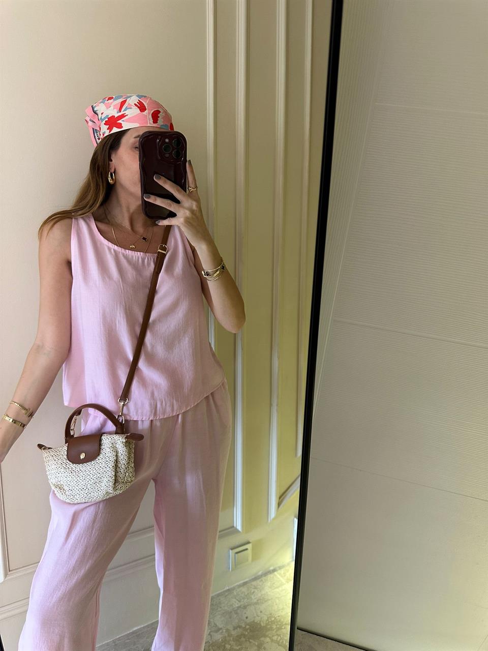 Pembe Sıfır Kol Bluz Beli Lastikli Pantolon Takım