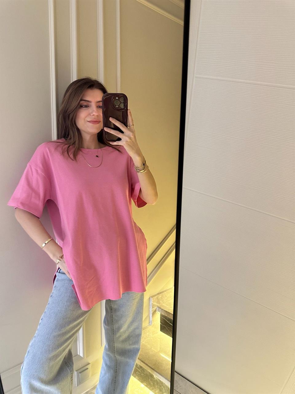 Pembe Yanları Yırtmaçlı Tshirt