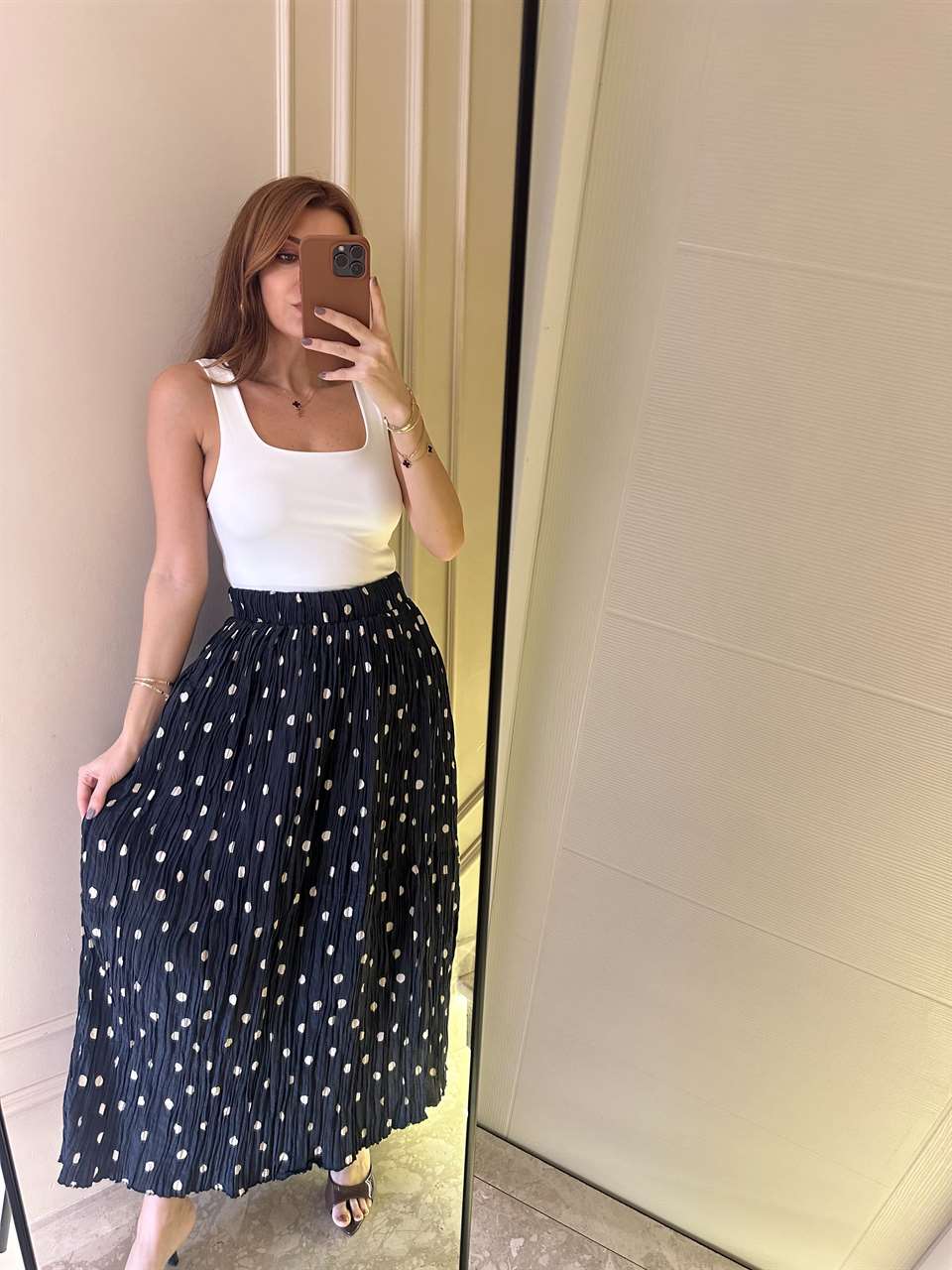 Puantiyeli Kraşlı Kırışık Saten Etek