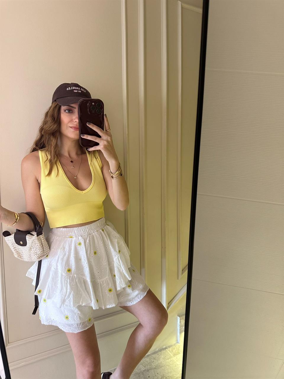 Sarı Çiçek Desenli Şortlu Fisto Etek