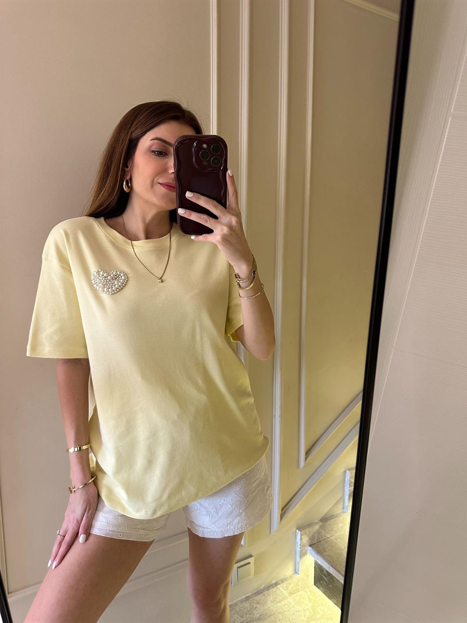 Sarı İncili Kalp Tişört