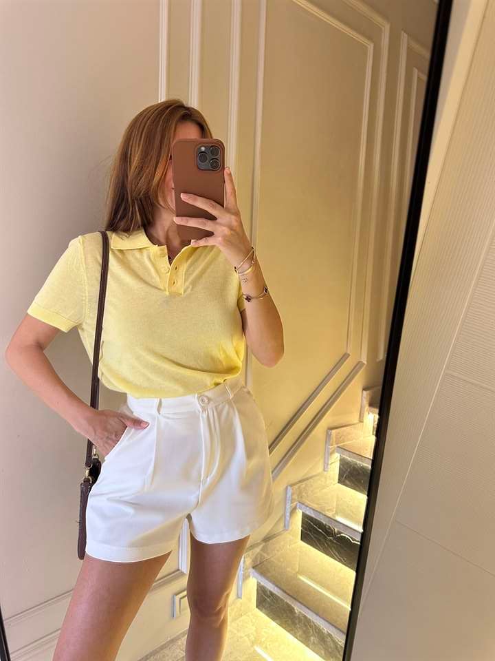 Sarı Polo Yaka İnce Triko Bluz