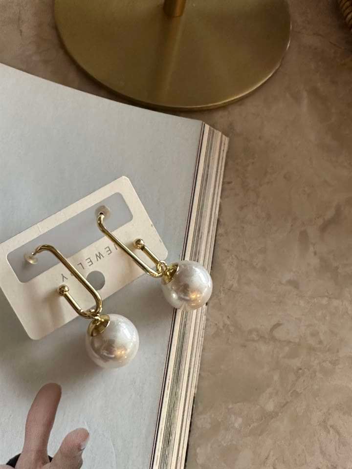 Sedefli Beyaz İnci Küpe