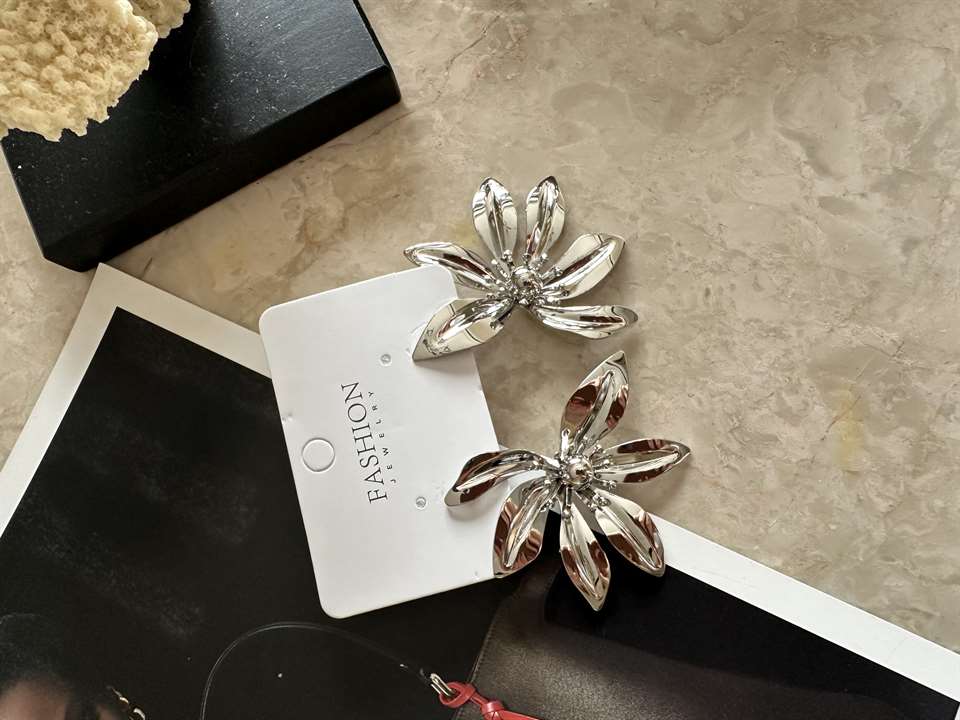 Silver Renk Lotus Küpe