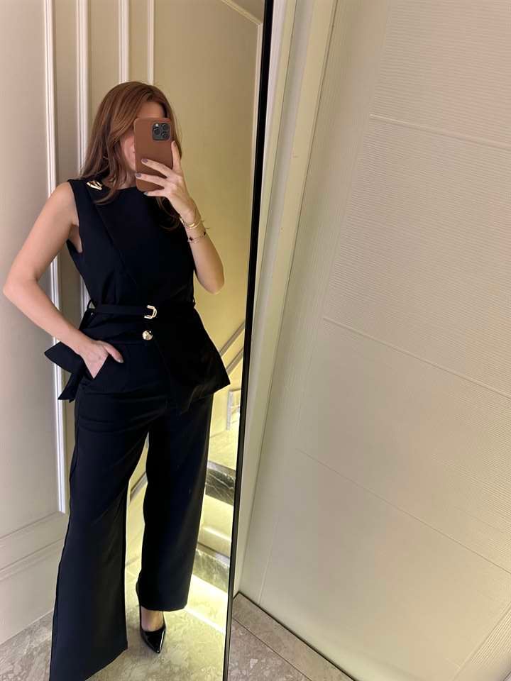 Siyah Asimetrik Yelekli Kumaş Takım