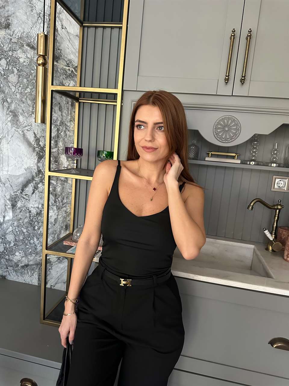 Siyah Ayarlanabilir Askılı Zıbın