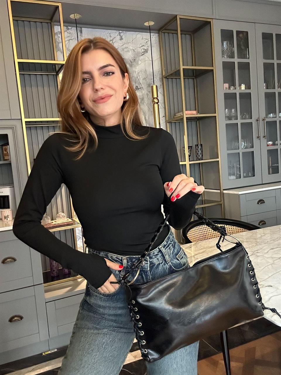 Siyah Balıkçı Yaka Çıtçıtlı Zıbın