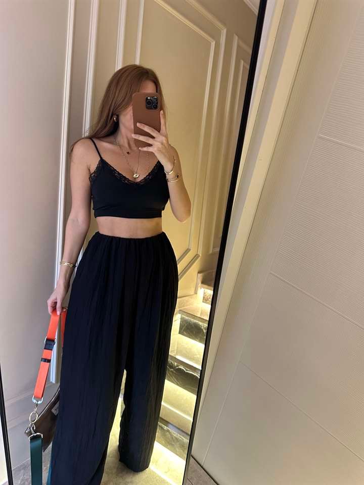 Siyah Beli Lastikli Dökümlü Pantolon