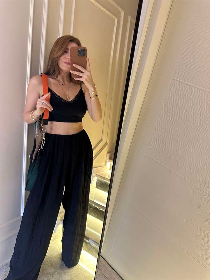 Siyah Beli Lastikli Dökümlü Pantolon