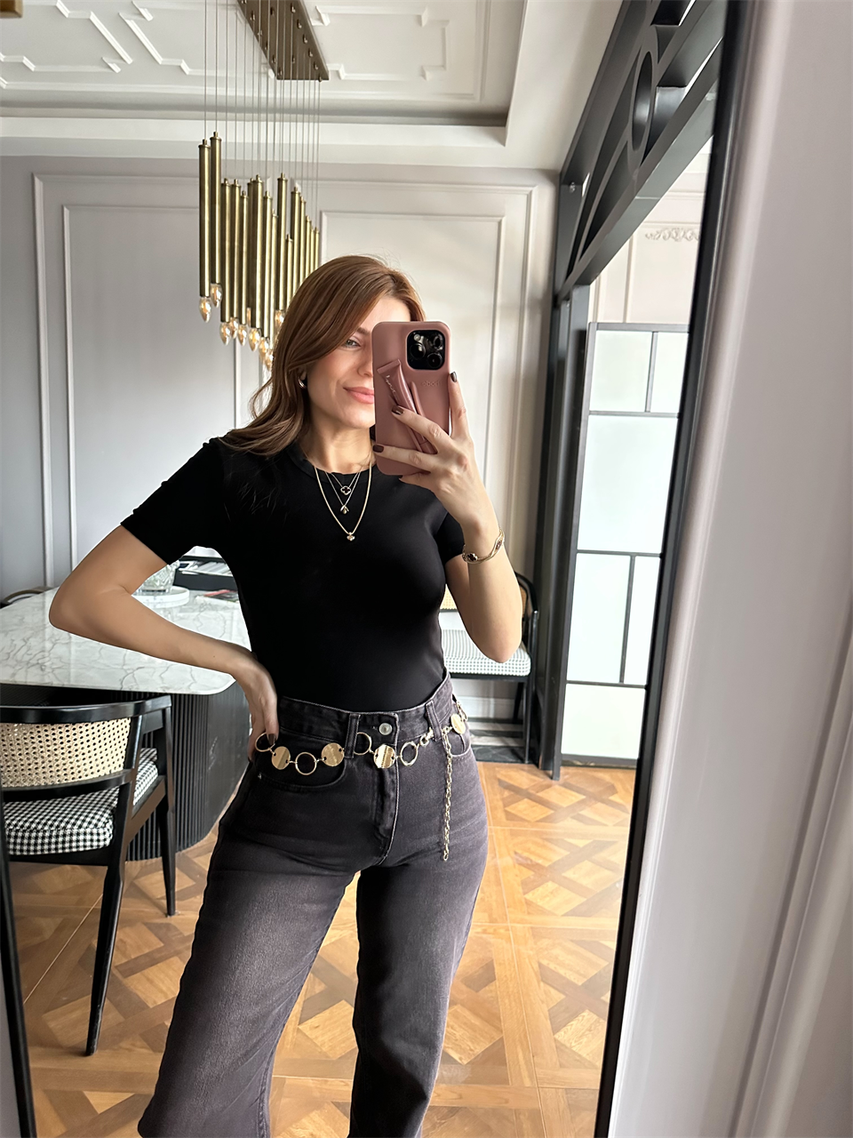 Siyah Bisiklet Yaka Kısa Kol Tshirt