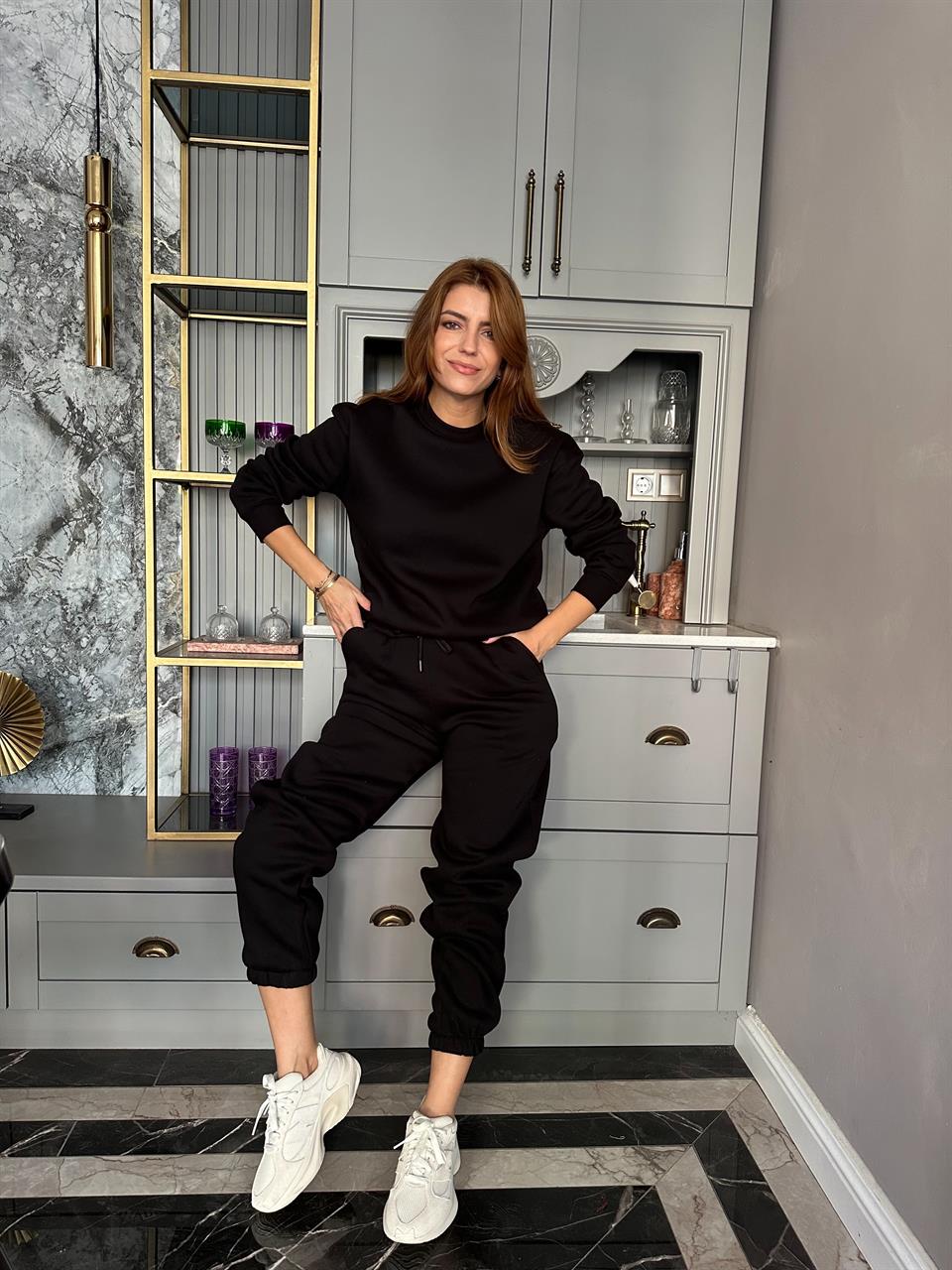 Siyah Bisiklet Yaka Üç İplik Takım