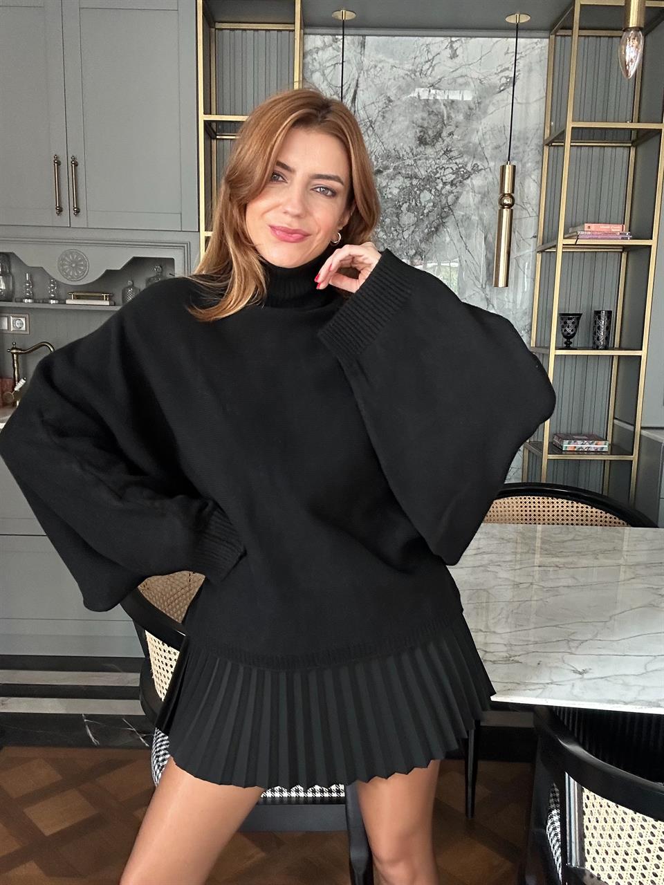 Siyah Dik Yaka Yarasa Kol Kazak