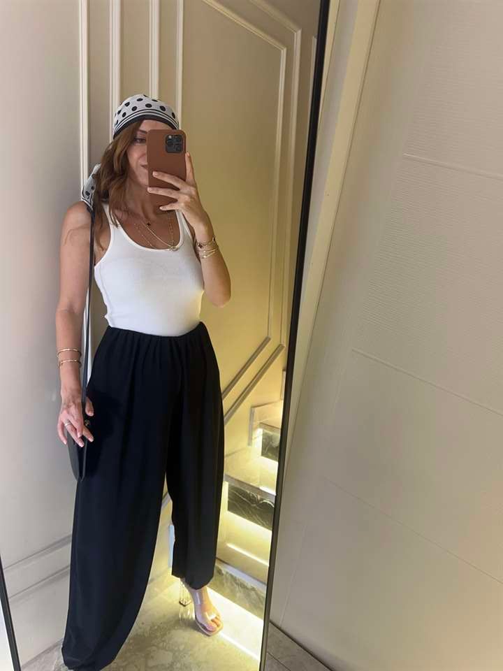 Siyah Dökümlü Balon Şalvar Pantolon