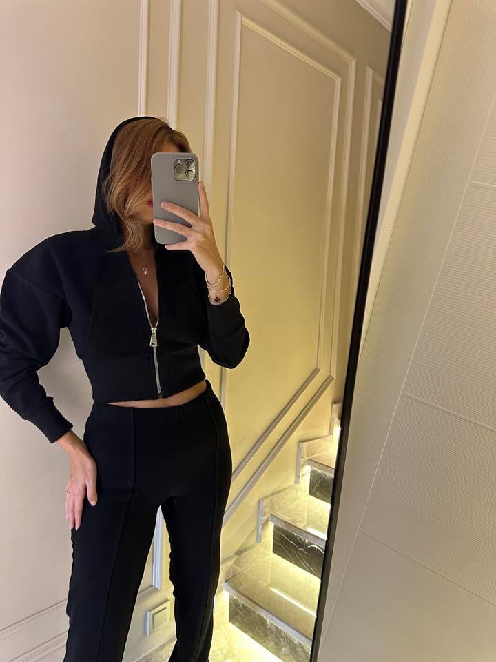 Siyah Fermuarlı Selanik Takım