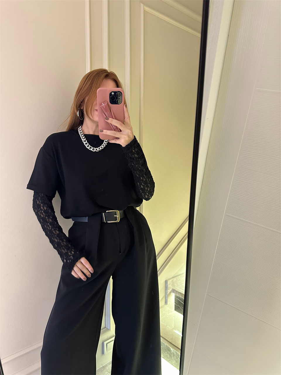 Siyah Kol Güpürlü İkili Bluz