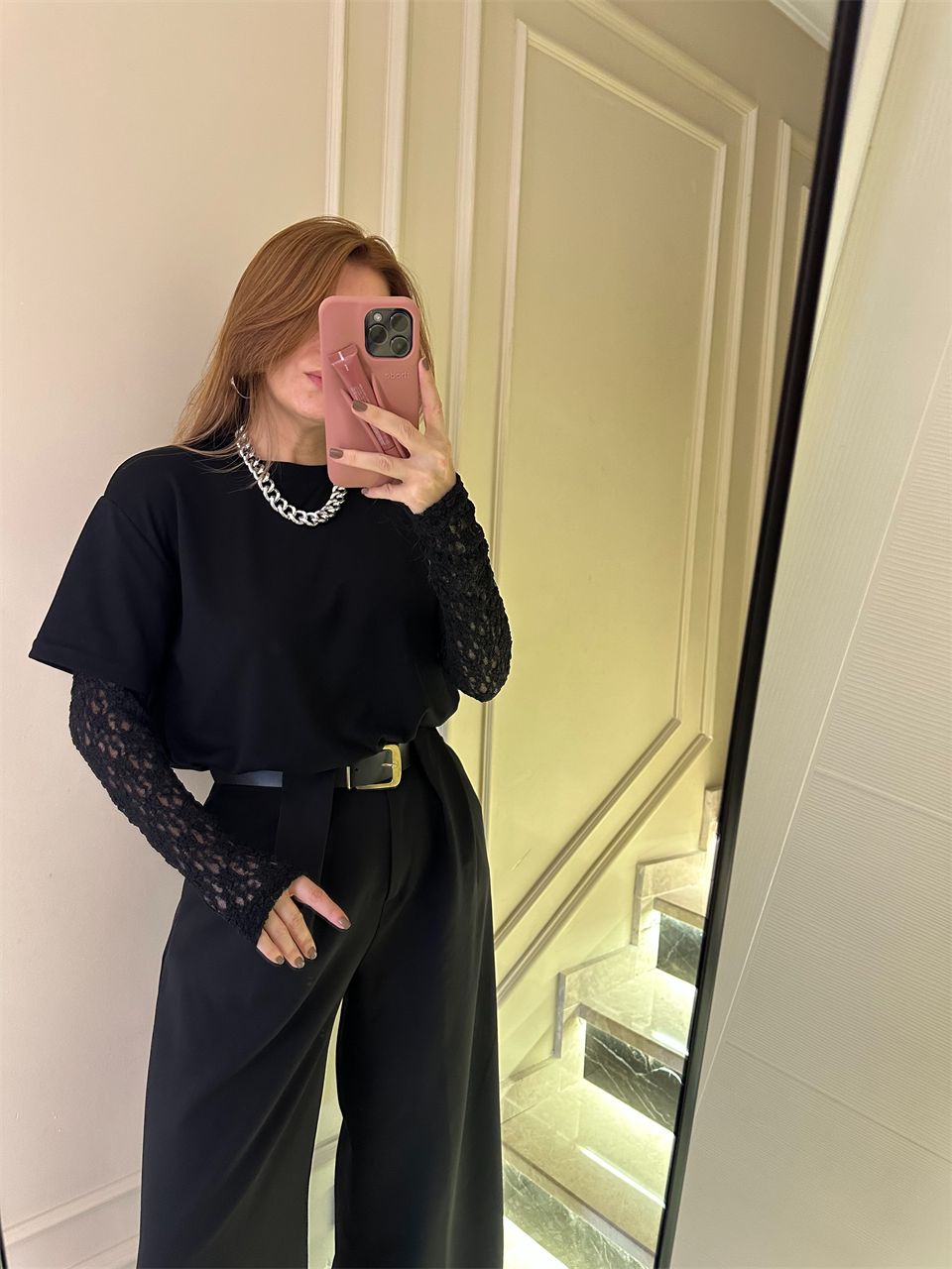 Siyah Kol Güpürlü İkili Bluz