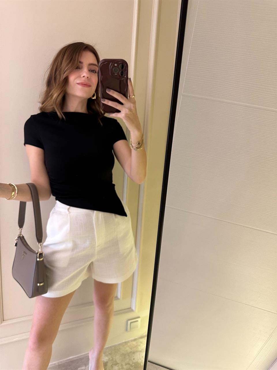 Siyah Modal Kumaş Asimetrik Bluz