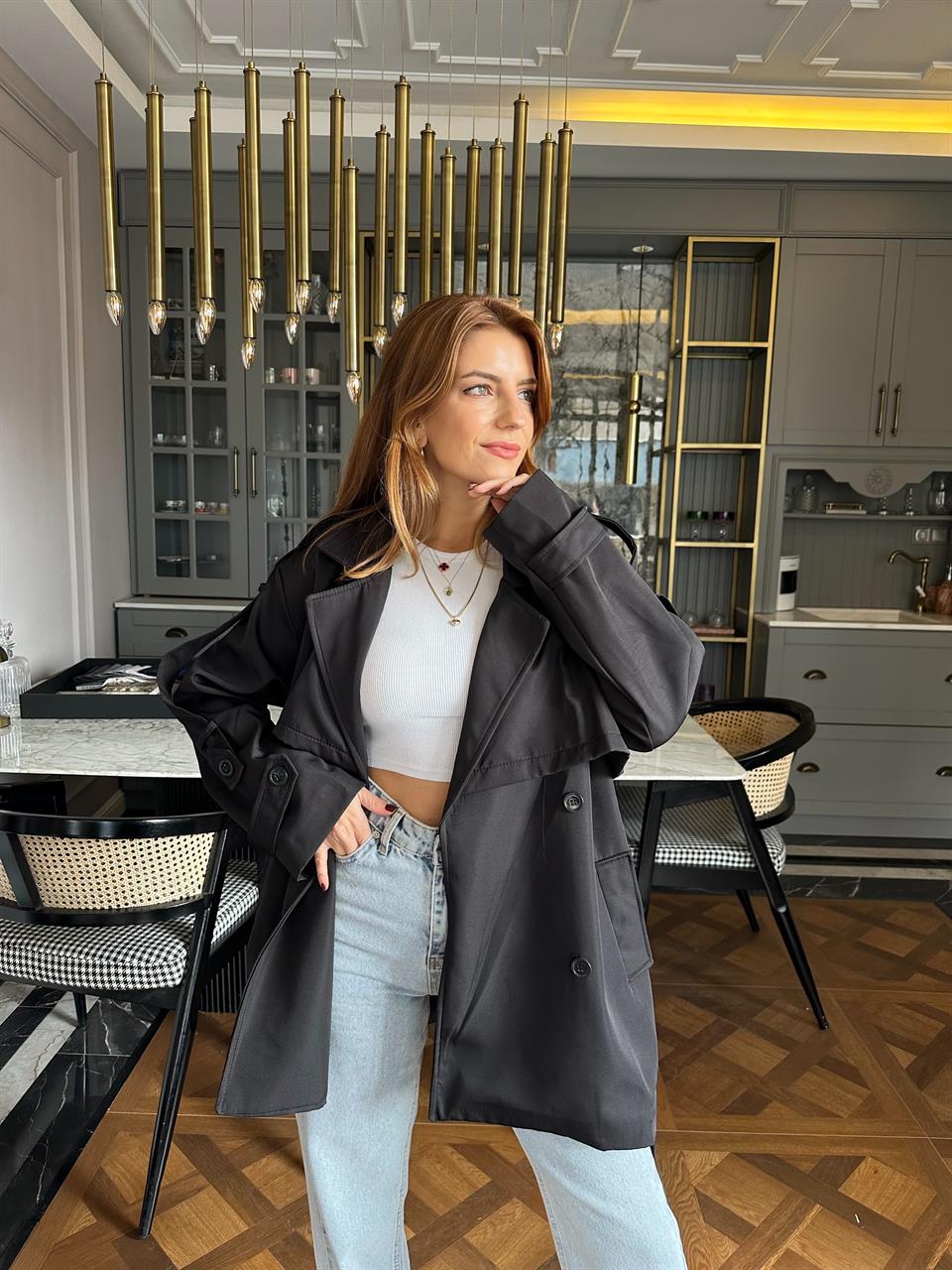 Siyah Orta Boy Kemerli Trençkot