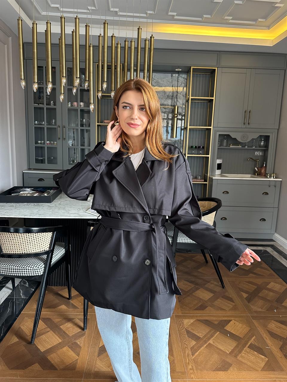 Siyah Orta Boy Kemerli Trençkot