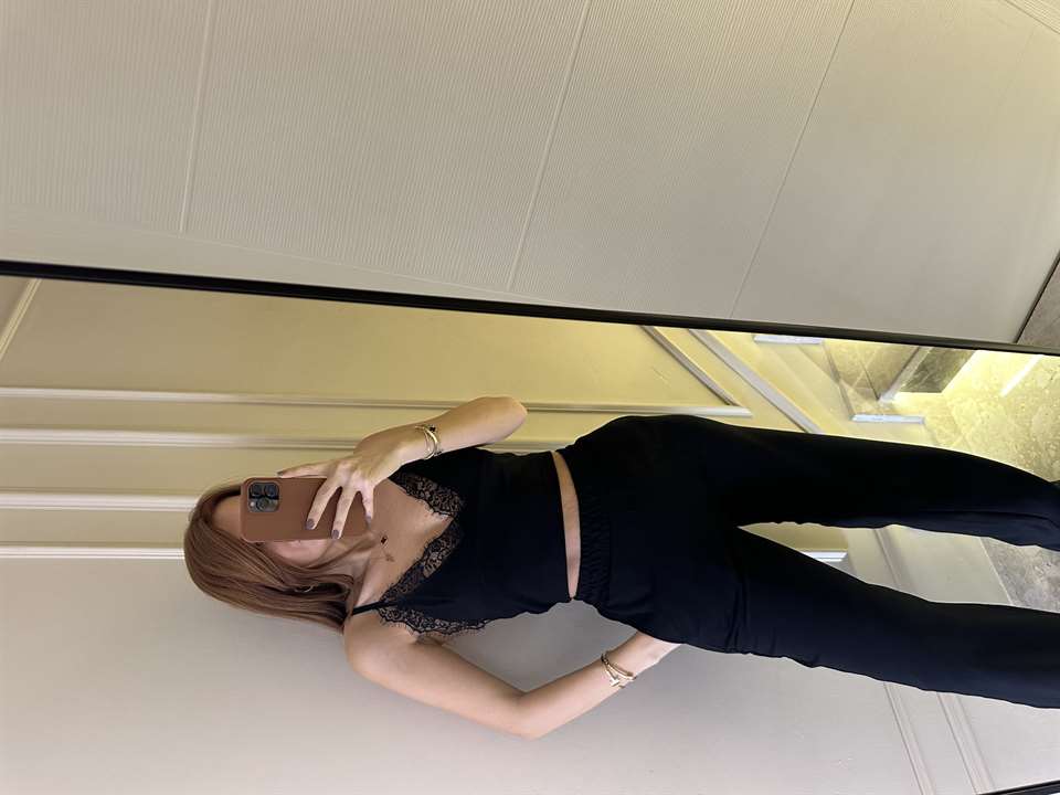 Siyah Pamuk Kumaş İp Askılı Dantel Detaylı Takım