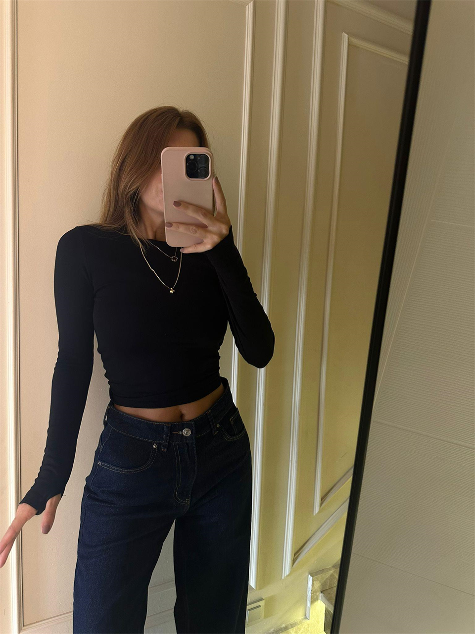 Siyah Parmak Geçmeli Viskon Bluz