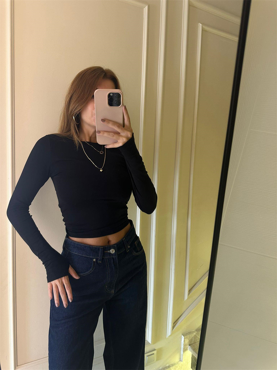 Siyah Parmak Geçmeli Viskon Bluz