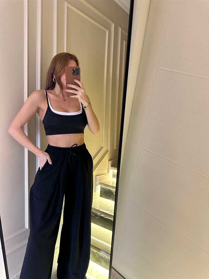 Siyah Pileli Şalvar Eşofman