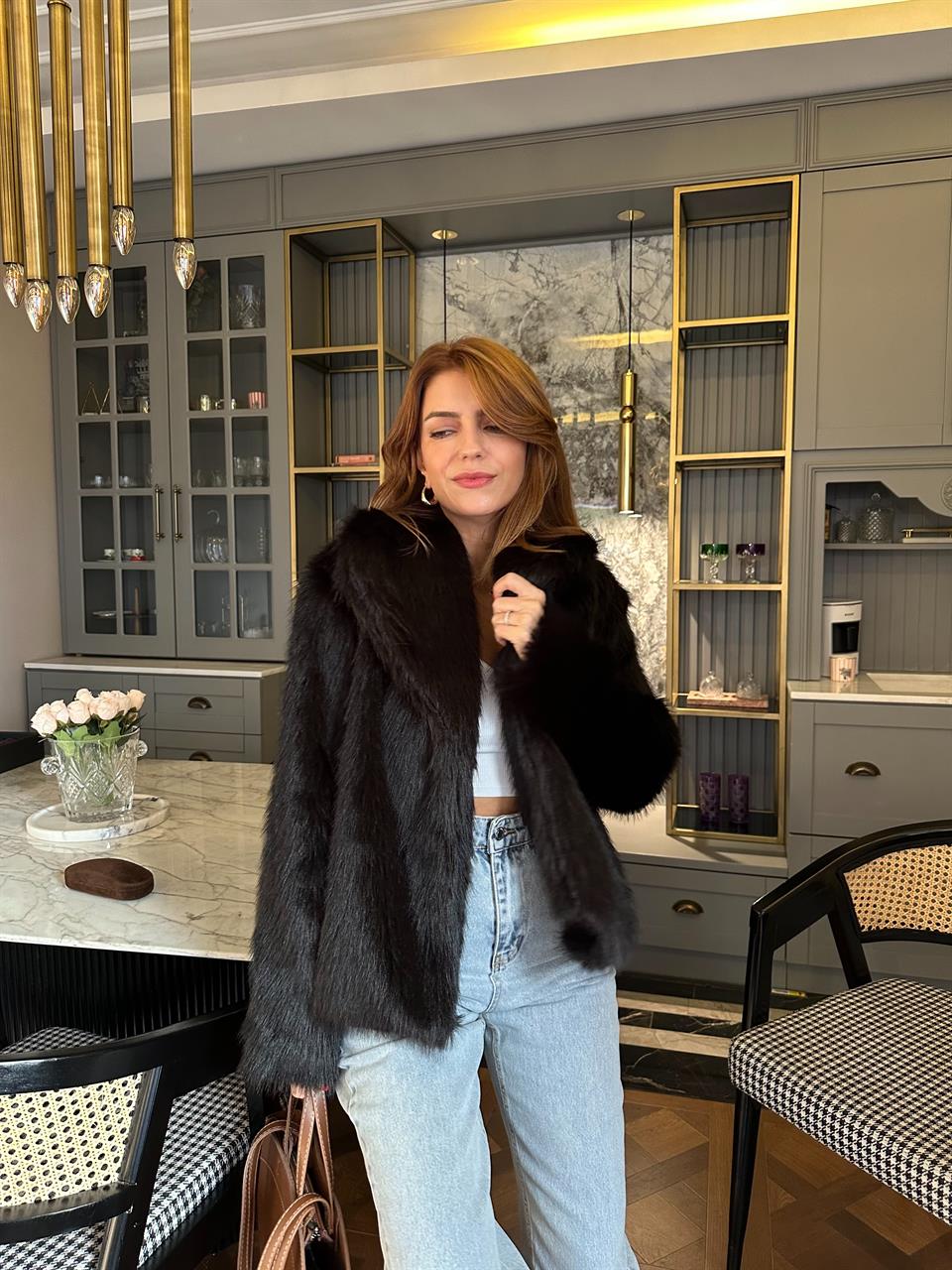 Siyah Şal Yaka Suni Kürk Mont