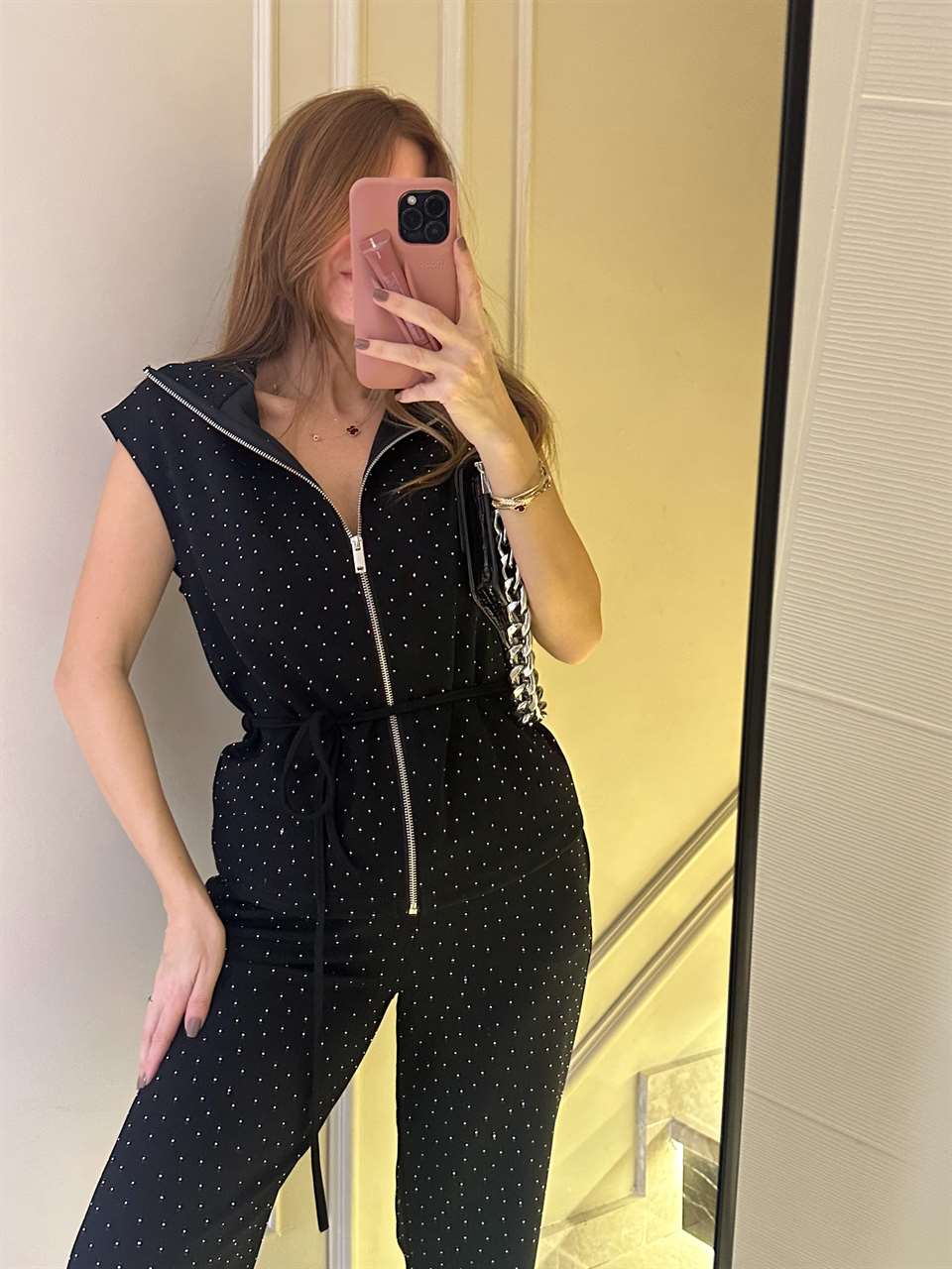 Siyah Taşlı Fermuarlı Yelekli Takım